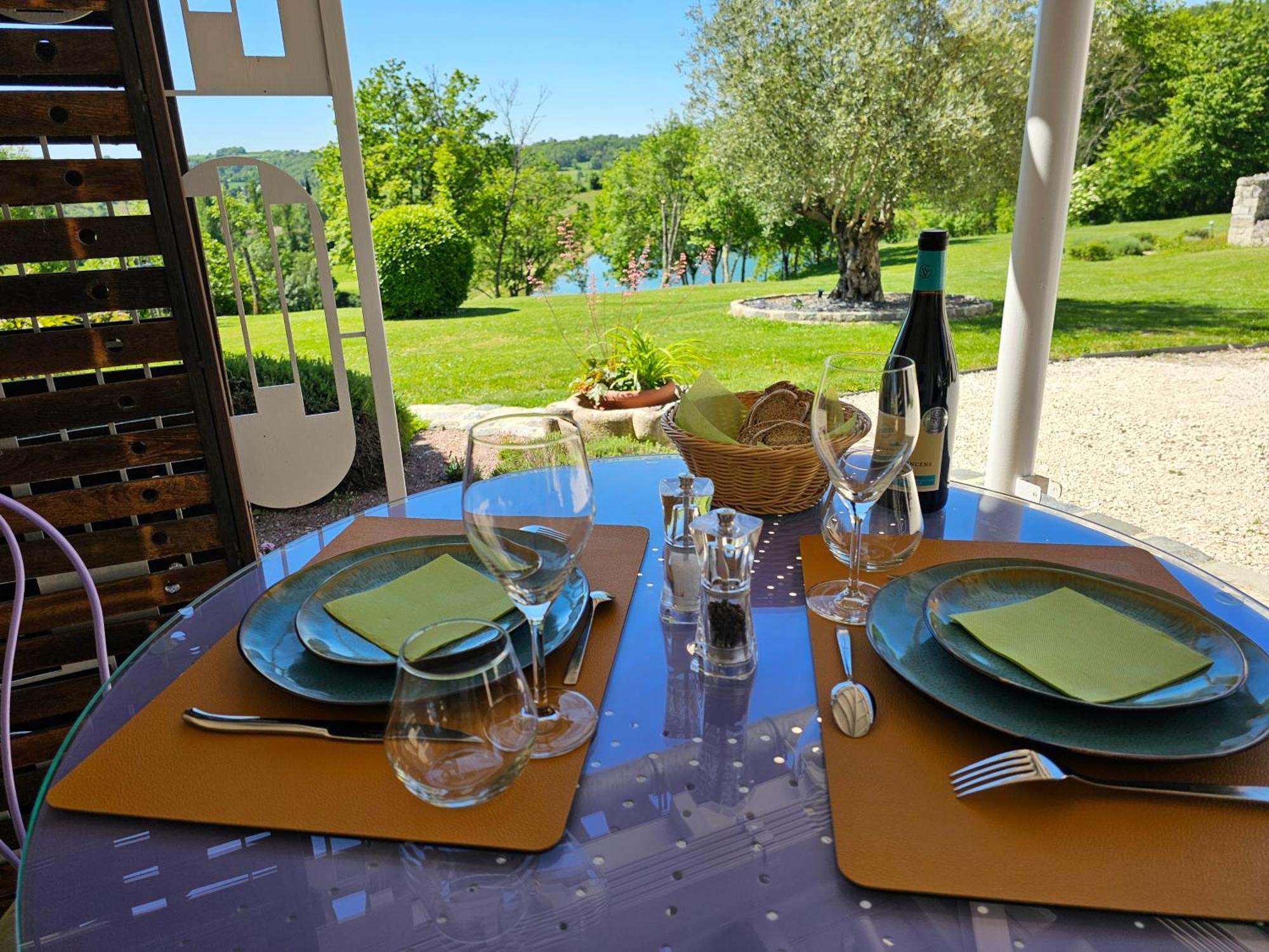 Le Gite Du Souffle Des Anges Sauveterre  外观 照片